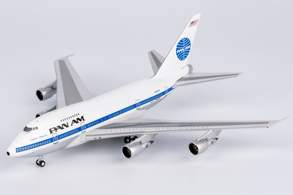 *1/400 Pan American World Airways - Pan Am 747SP named "Clipper America" N529PA 07040