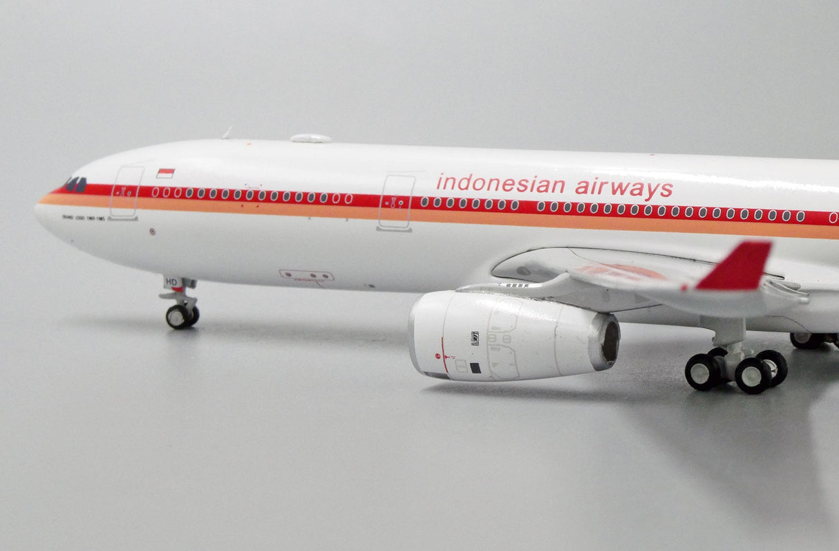 *1/400 Garuda Indonesia A330-300 "Retro Livery" JC Wings JC4GIA209