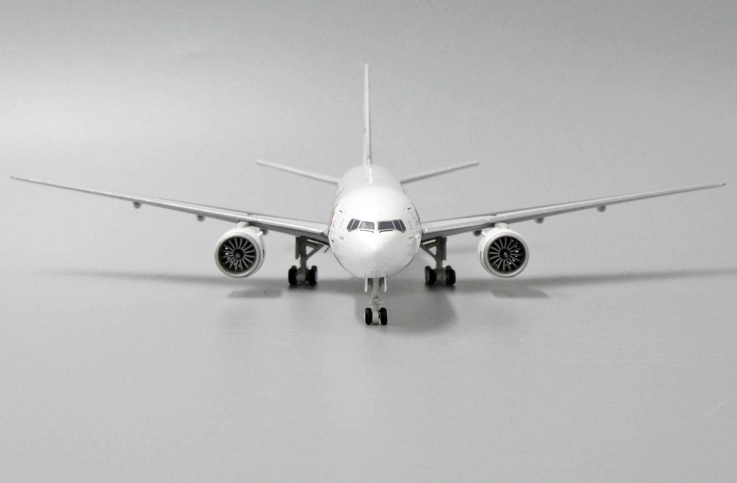 *1/400 Thai Airways B 777-200 JC Wings JC4THA881