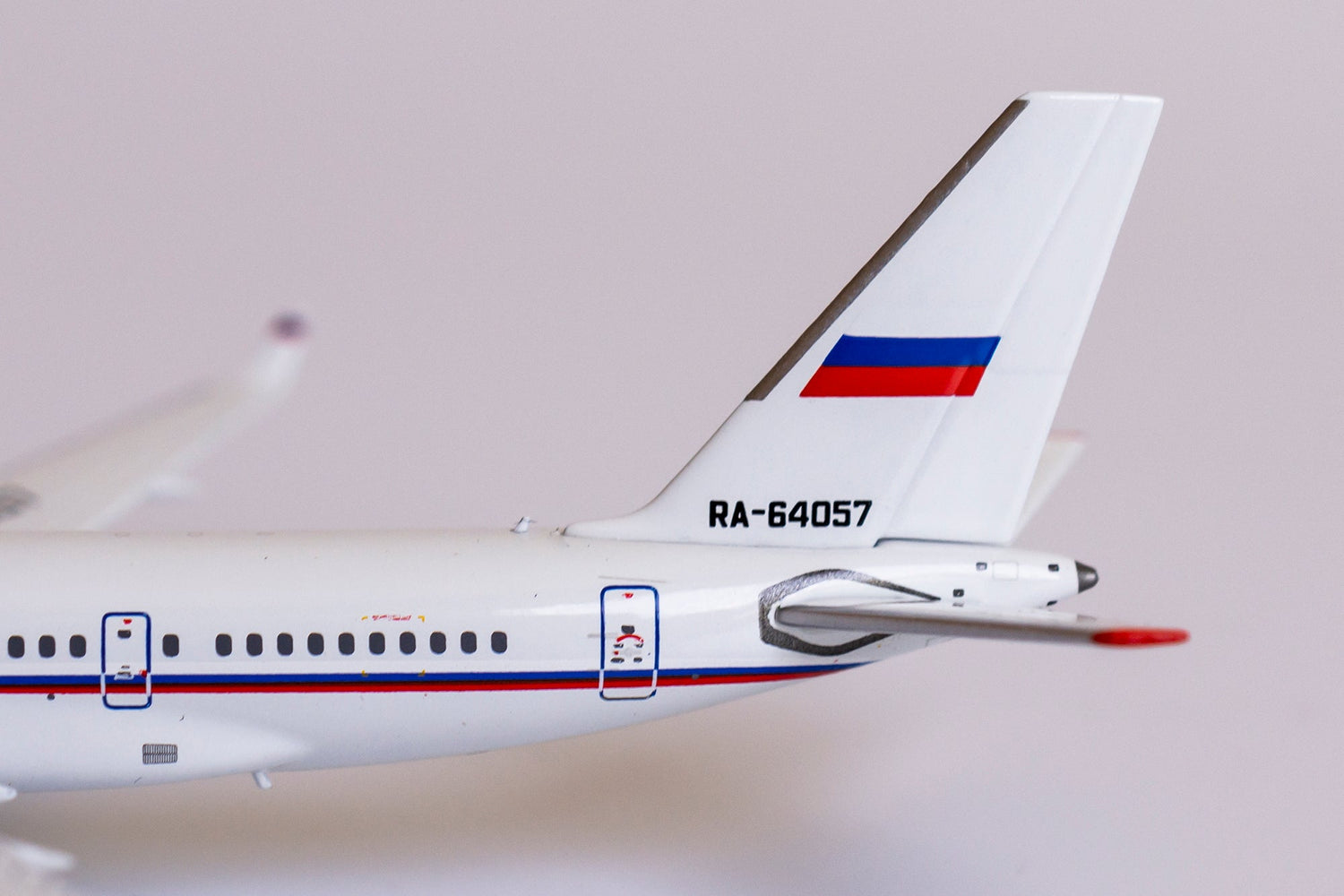*1/400 Russia State Transport Company Tu-204-300 NG Models 41002