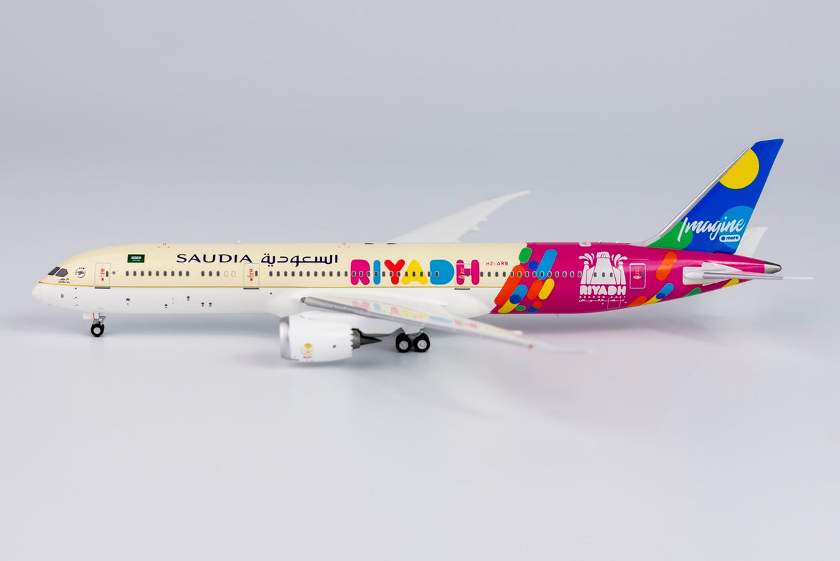 * 1/400 Saudi Arabian Airlines B 787-9 "Riyadh Season Livery" NG Models 55081