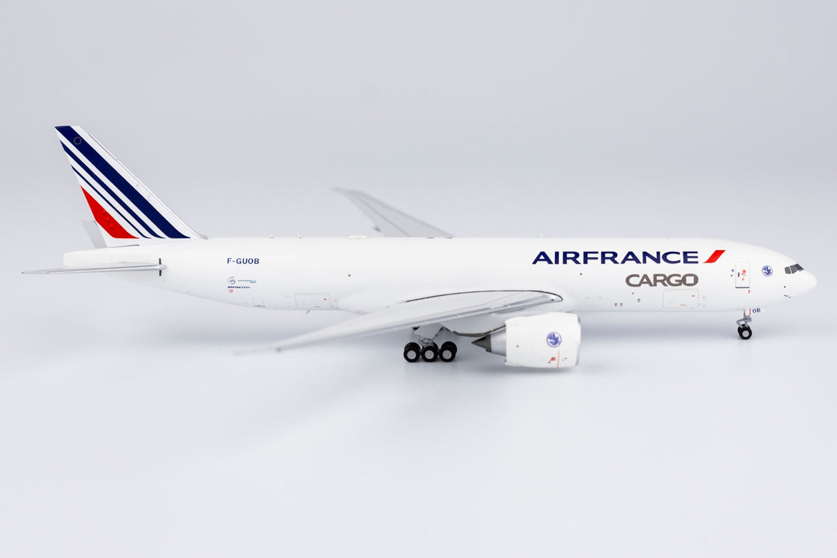 * 1/400 Air France Cargo B 777F NG Models 72012