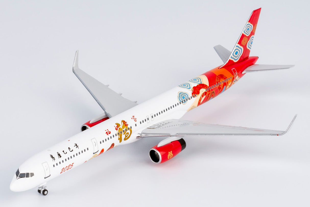 *1/400 Sale Fantasy Model 757-300 special livery for Yi-Si Year with plastic stand LITE FAN035