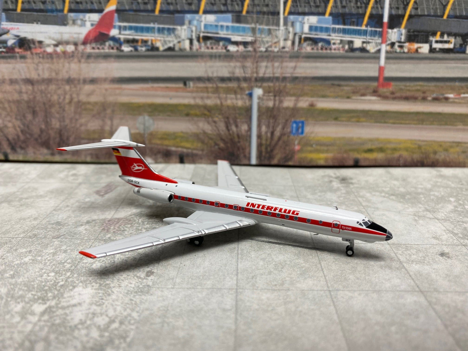 *1/400 Interflug Tu-134 Panda Models 202115