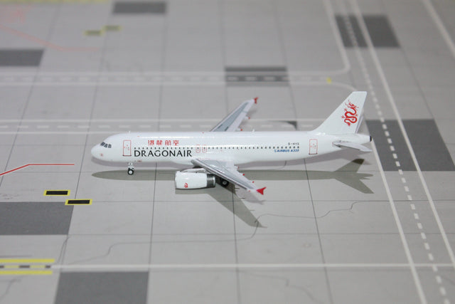 *1/400 Dragonair A320 “Last Landing in Kai Tak” Miniature Models M4KA320A