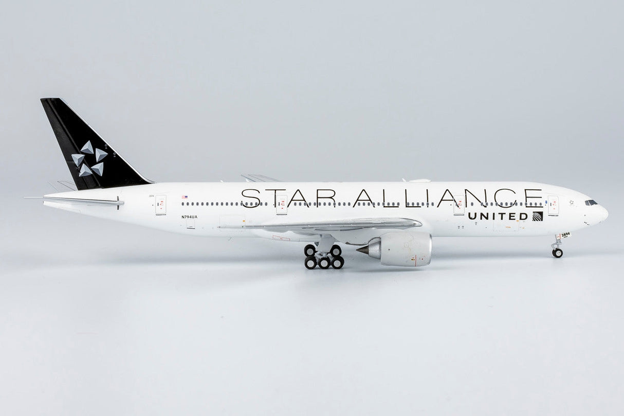 1:400 NG 72022 United Airlines 777-200ER N794UA (Star Alliance)
