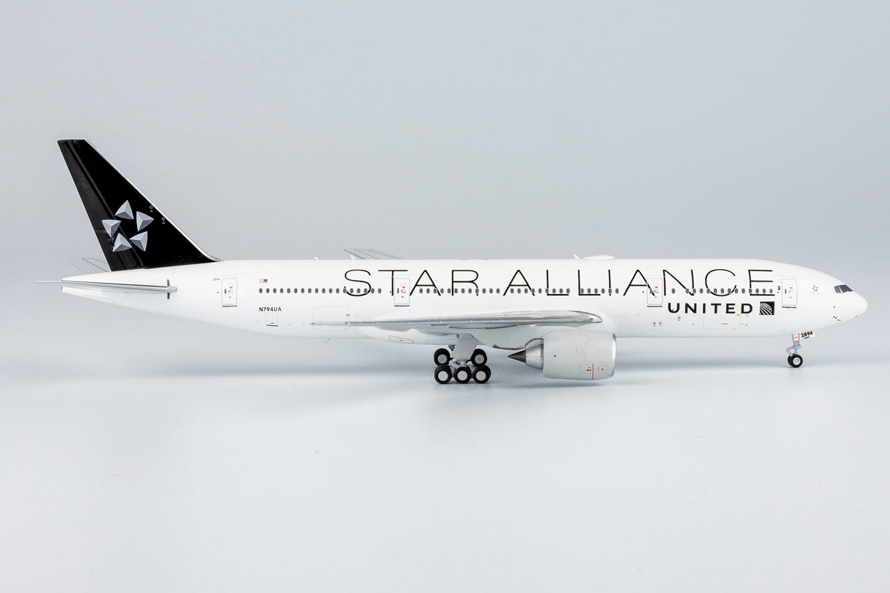 1:400 NG 72022 United Airlines 777-200ER N794UA (Star Alliance)