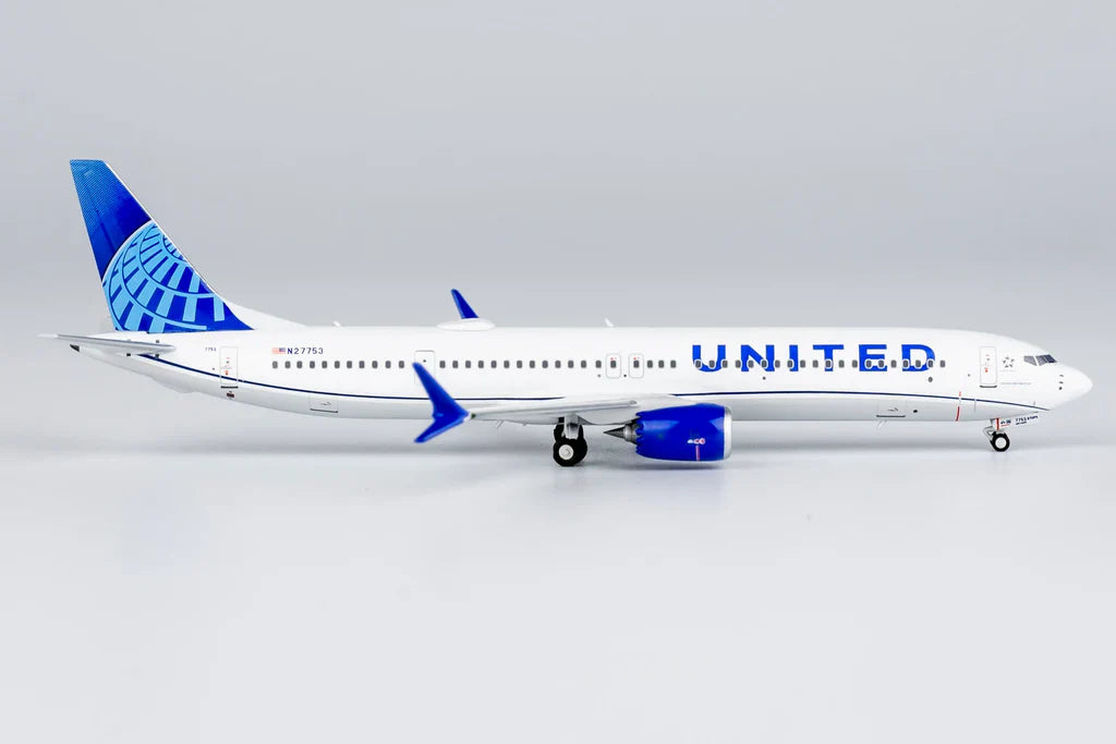 1/400 UNITED BOEING 737 MAX 10 N27753 NG MODEL 90001