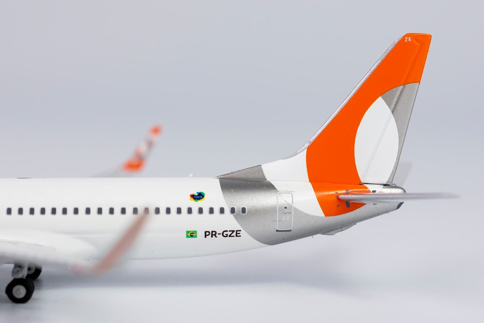1/400 GOL Linhas Aereas B 737-800/w NG Models 58137 – The