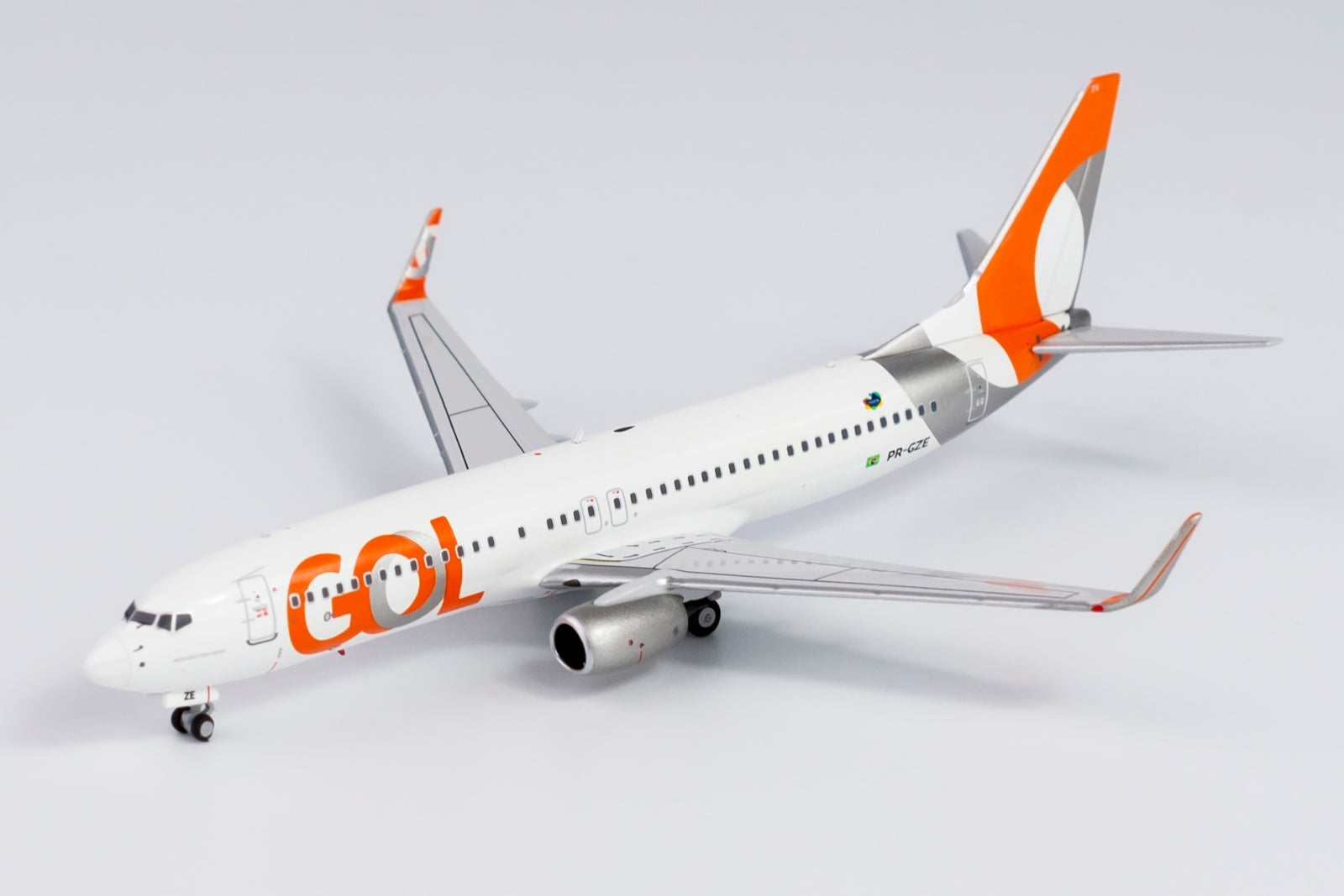 1/400 GOL Linhas Aereas B 737-800/w NG Models 58137 – The