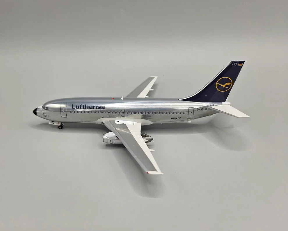 1:200 JFox JF-737-2-013P  737-230/Adv Lufthansa D-ABHC