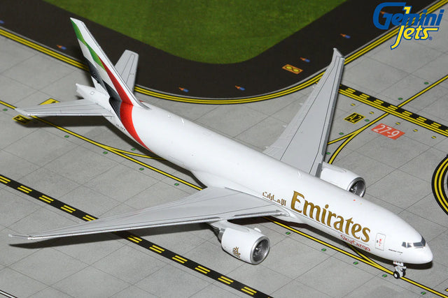 *1/400 Emirates SkyCargo Boeing 777F A6-EFV GJUAE2381